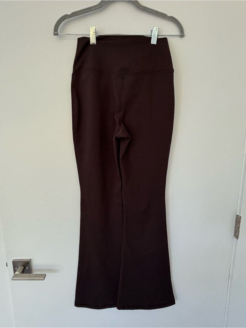 Yogalicious Lux Madison 7/8 flare pant - Picture 2 of 6